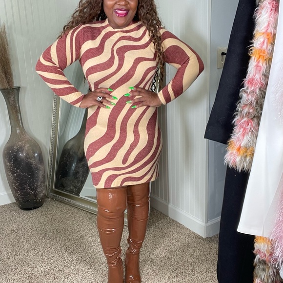 Zara Printed Mini Dress - Picture 3 of 3